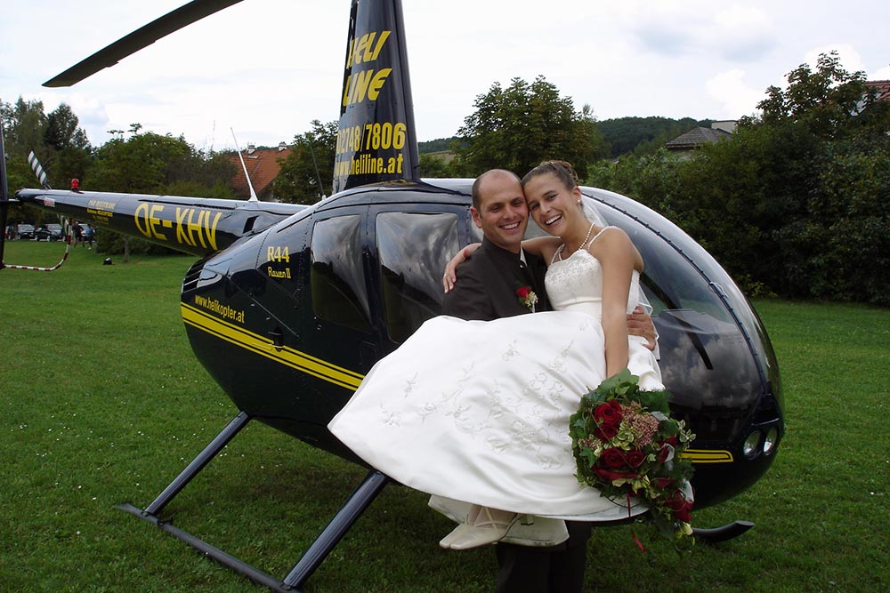 Hochzeitsflug mit Helikopter